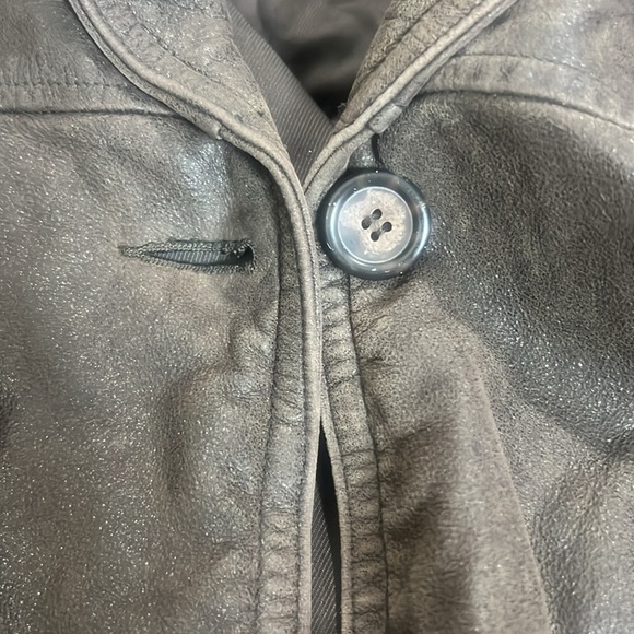 Vintage Genuine Leather Jacket | Brown | Size XL | Oversized Fit - Picture 10 of 13